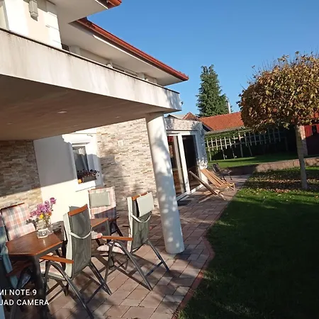 Haloze Forme Apartment Zavrc